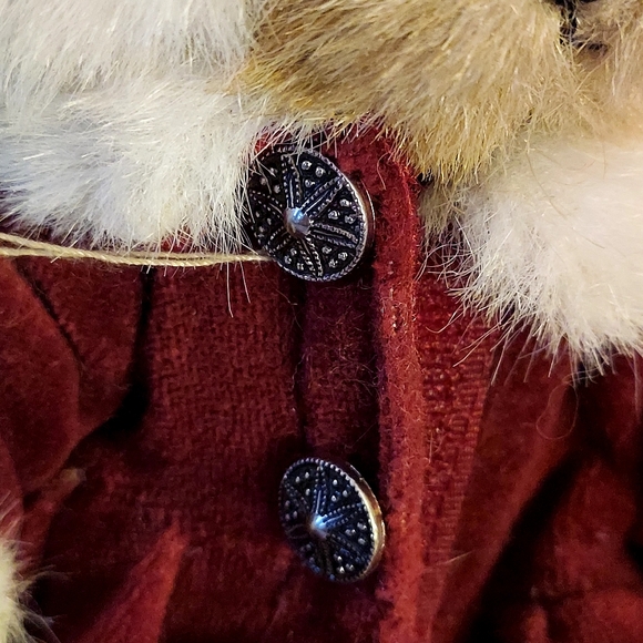 Boyd's Bailey Christmas Bear - Picture 7 of 12